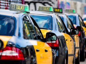 طلب سيارة أجرة